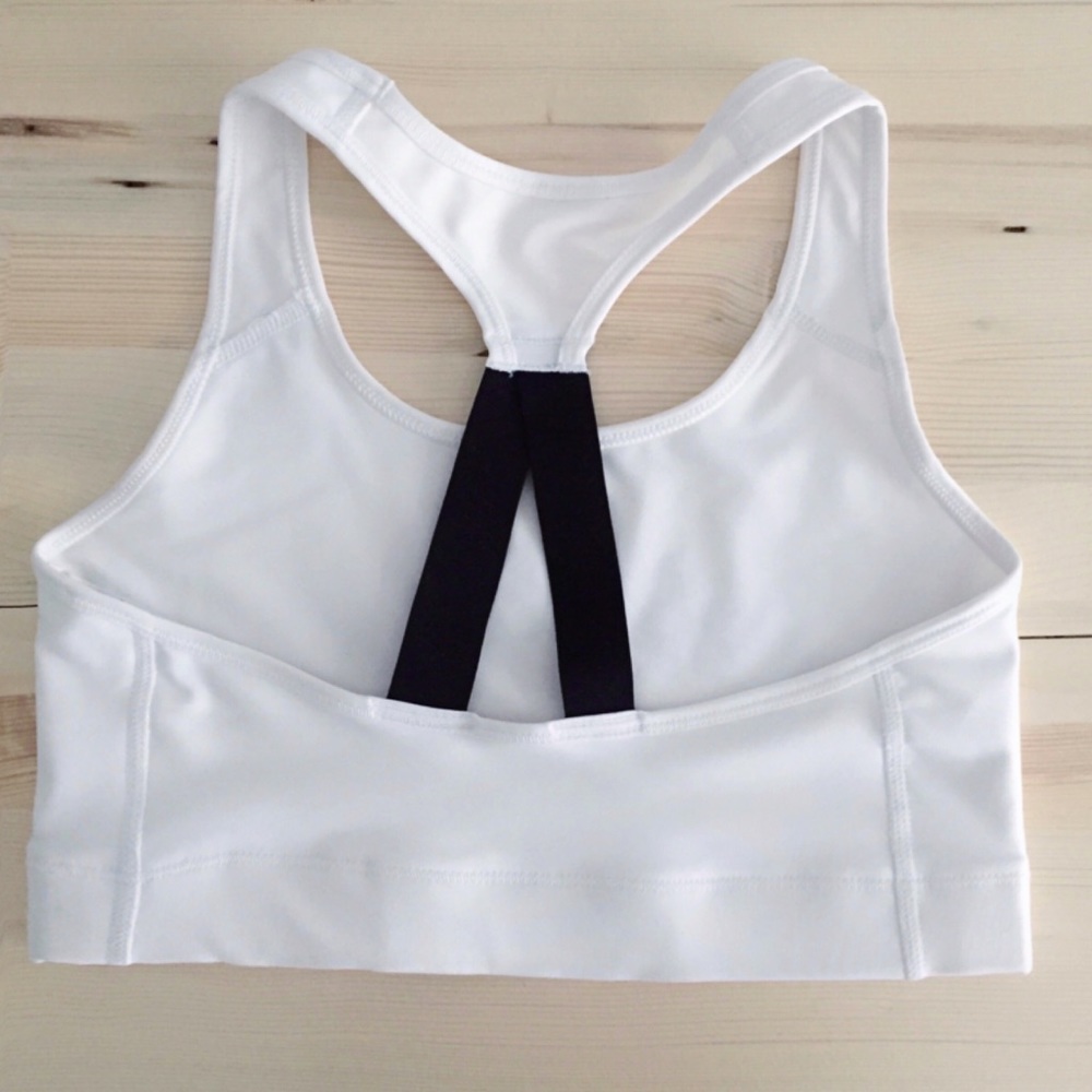 Nike Bundle - Bra, Tank, Shorts - Picture 2 of 6